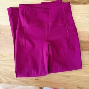 NWOT Lululemon Berry Leggings with pockets - size 2